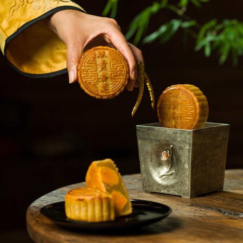 北京稻香村 印象北京廣式月餅 680g*5盒 禮盒裝包裝禮盒產(chǎn)品包裝創(chuàng)意設(shè)計欣賞(圖5)