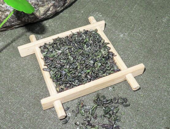 開(kāi)化龍頂食品包裝設(shè)計(jì)欣賞(圖2)